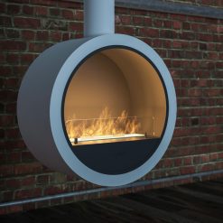 Foto de ambiente de la chimenea de bioetanol de Infire INCYRCLE, color azul