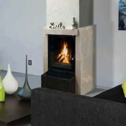 Foto de ambiente con el hogar Pantech 50B T con puerta vertical de Technical.