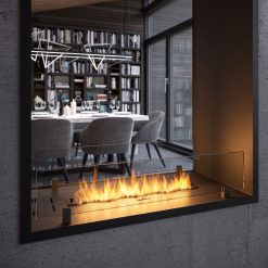 Foto de ambiente de la chimenea encastrable de bioetanol de Infire VERT 2Side 1400 SLIM