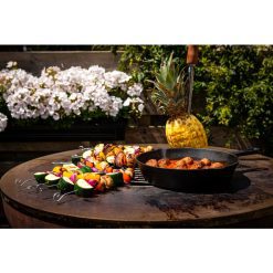 Cocinando en el pebetero barbacoa BonBiza de Bonfeu