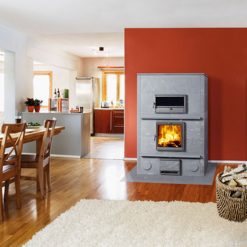 Foto de ambiente de estufa Tulikivi Classic TLU 2450 92