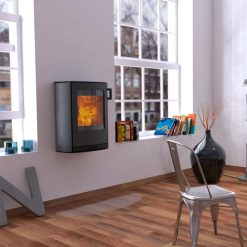 Foto de ambiente de la estufa de leña Jubilee Wall de Lotus.